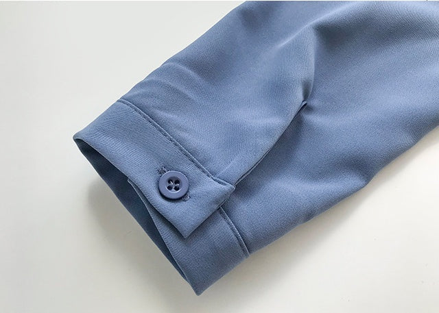 Chiffon V-neck shirt