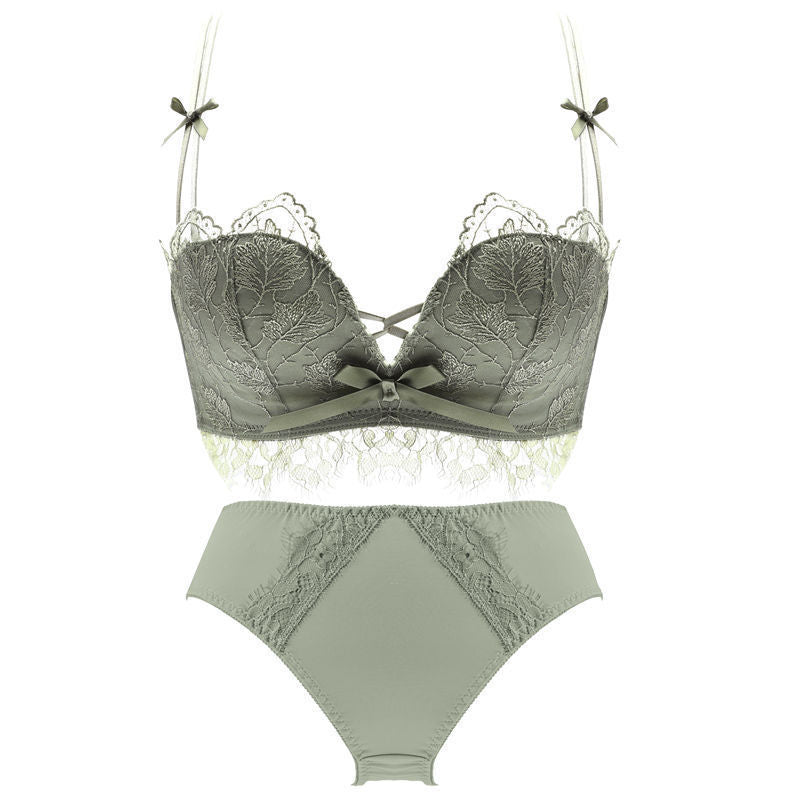 Women's Push Up Unwired Adjustable Bra